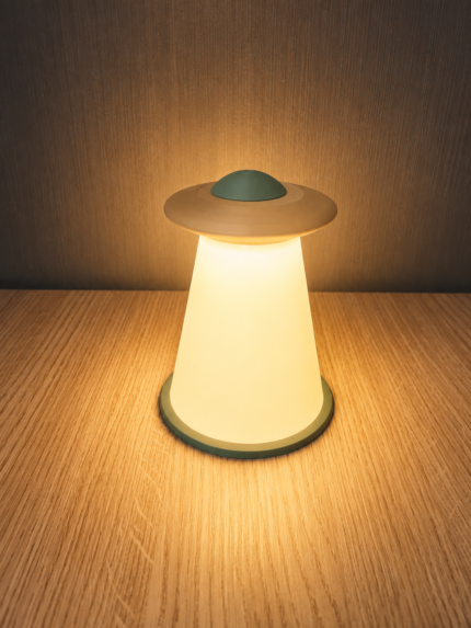 Modern UFO Table Lamp – Futuristic Bedside Night Light for Home Décor